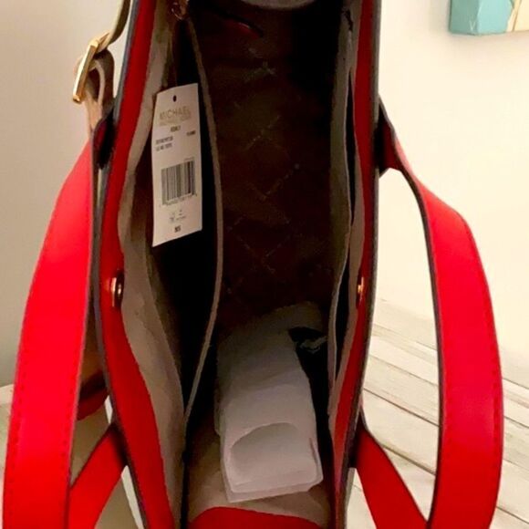 MICHAEL KORS NWT KENLY FLAME RED BROWN SIGNATURE LARGE TOTE CROSSBODY BAG - Picture 10 of 12